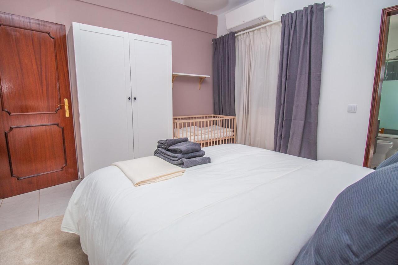 Apartment Close To Golf, Beaches, Quinta Lago, Vale Lobo, Quarteira And Vilamoura Quinta do Lago Exteriör bild