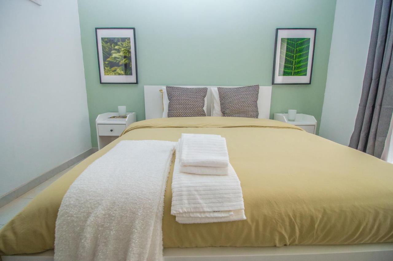 Apartment Close To Golf, Beaches, Quinta Lago, Vale Lobo, Quarteira And Vilamoura Quinta do Lago Exteriör bild