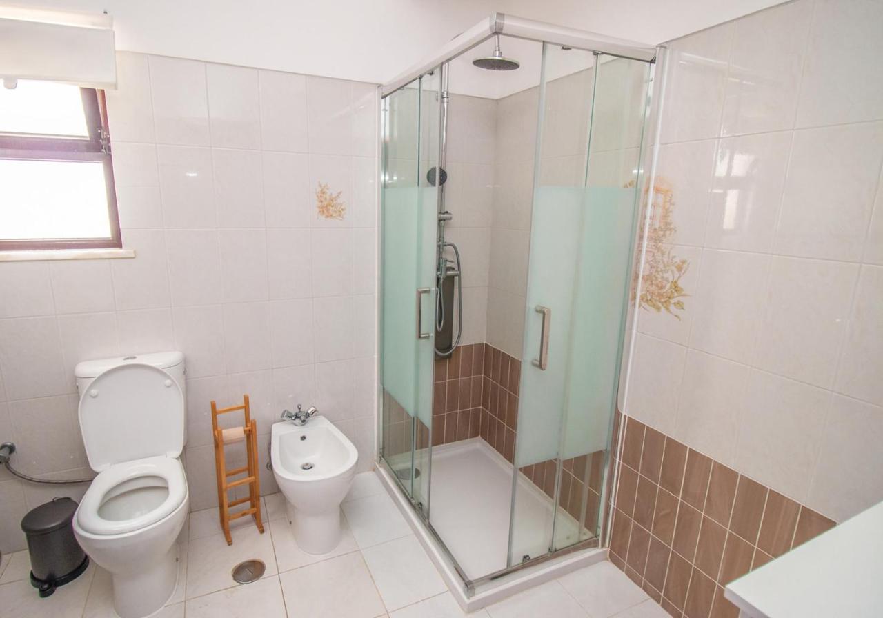 Apartment Close To Golf, Beaches, Quinta Lago, Vale Lobo, Quarteira And Vilamoura Quinta do Lago Exteriör bild
